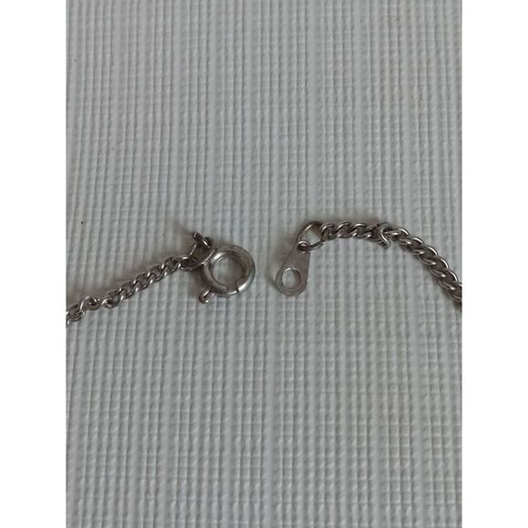 Silver Toned Jesus In His Steps Engraved Flip Flops Pendant Lightweight Necklace - Picture 3 of 9